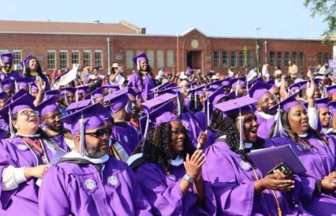 Wiley College grads